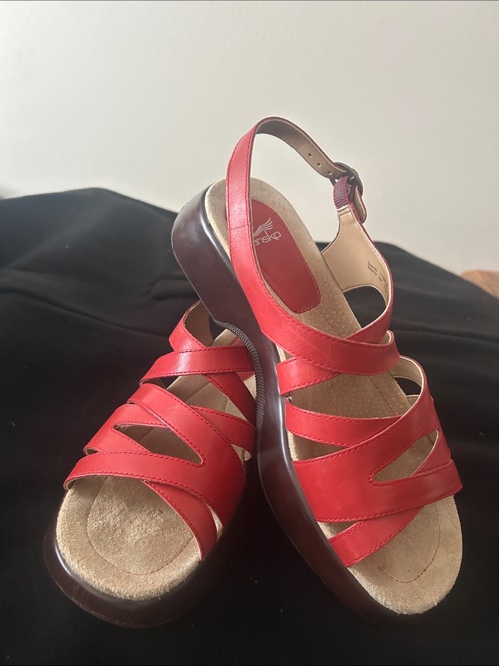 Dansko Tangerine Leather Strappy Wedge Sandals (New With Box)) So Cute.